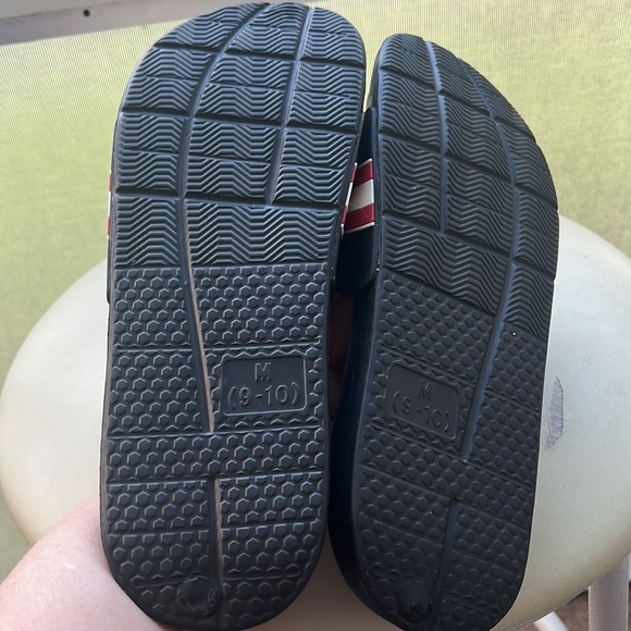 OSU Buckeye Sandals - Picture 6 of 9